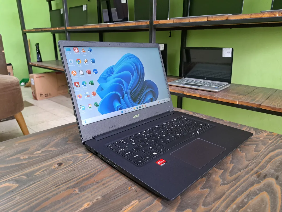 ASPIRE 3 A314 foto 2