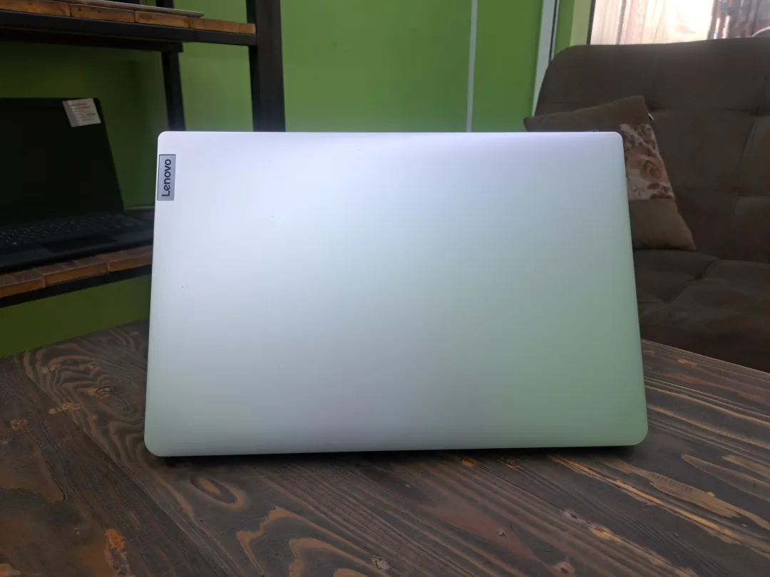 IDEAPAD SLIM 1i foto 3